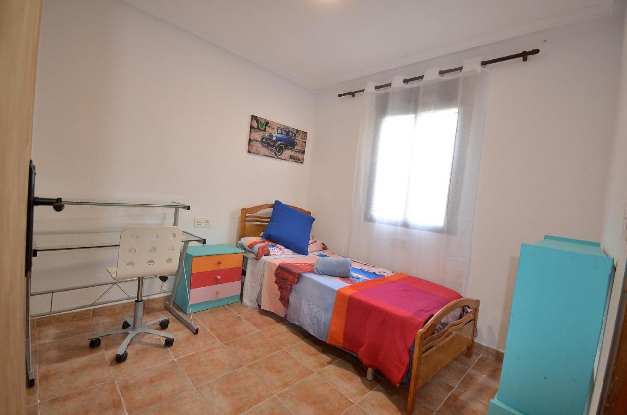 Villa Agradable Adosado Con Piscina, Duchas Hidromasaje Torrevieja Exterior foto